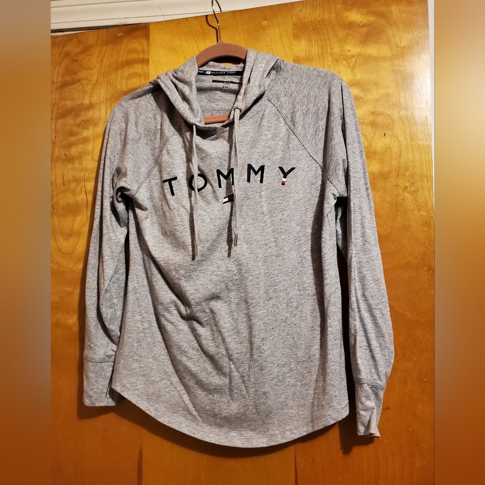 Tommy Hilfiger Heather Gray Pullover Small